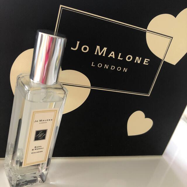 Jo Malone(ジョーマローン)のバジル&ネロリ　コロン　Jo MALONE キャップに　ネーム入り コスメ/美容の香水(その他)の商品写真