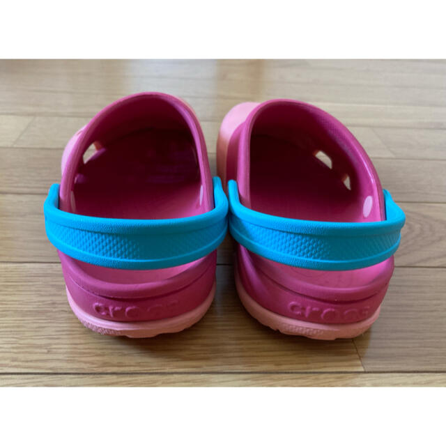 crocs(クロックス)のharu☆mama様　専用 キッズ/ベビー/マタニティのキッズ靴/シューズ(15cm~)(サンダル)の商品写真