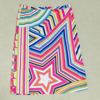 エミリオプッチ(EMILIO PUCCI)の専用(ひざ丈スカート)