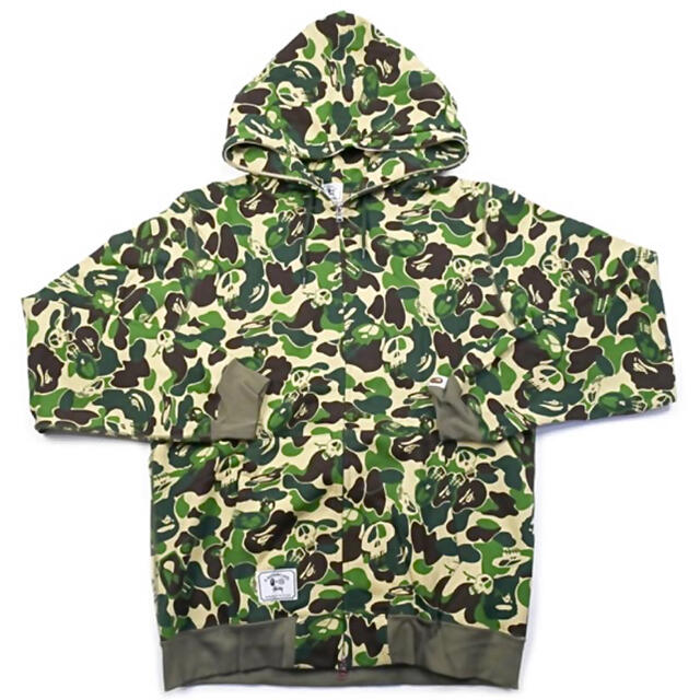 パーカー限定レア商品 A BATHING APE×STUSSY 迷彩柄ジップパーカー