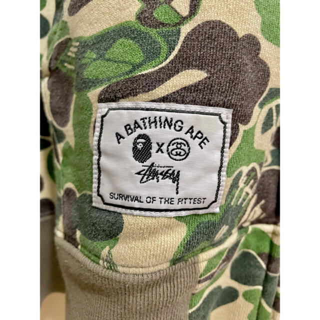 A BATHING APE×STUSSY 迷彩柄ジップパーカー　値下げしてます