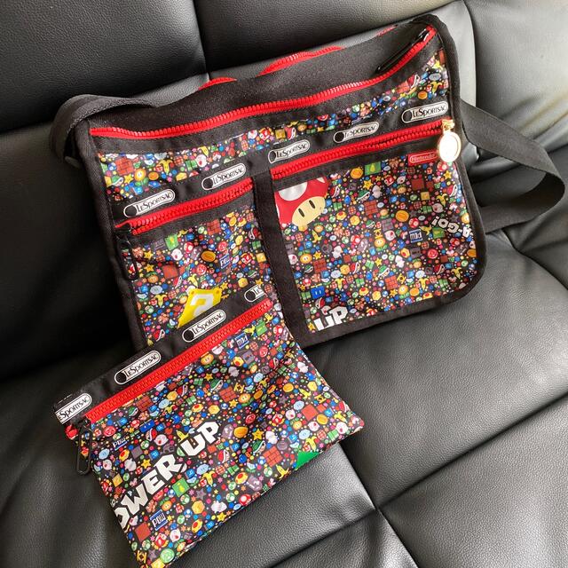 LeSportsac(レスポートサック)のレスポートサック（スーパーマリオ柄） レディースのバッグ(ショルダーバッグ)の商品写真