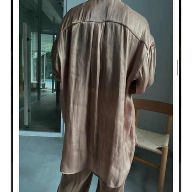 Ameri VINTAGE(アメリヴィンテージ)のGLOSSY LONGSHIRT、PANTS(セットアップ) レディースのレディース その他(セット/コーデ)の商品写真