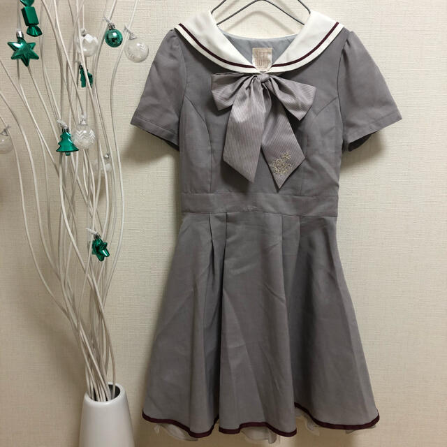 ☆冬も可愛くオシャレしたい☆ シークレットハニー  セーラー 制服 コート