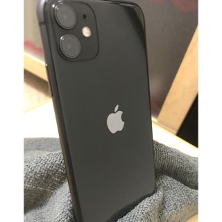 アイフォーン(iPhone)のiPhone 11  128GB 美品(スマートフォン本体)