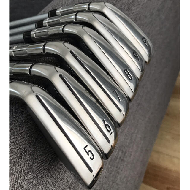 TaylorMade(テーラーメイド)の【美品】テーラーメイド　M6  アイアンセット6本 スポーツ/アウトドアのゴルフ(クラブ)の商品写真