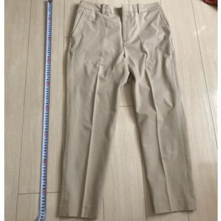 ユニクロ(UNIQLO)のユニクロ　アンクルパンツ　ベージュ　64cm(クロップドパンツ)