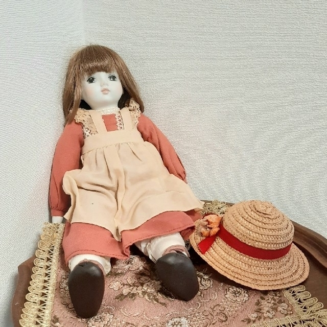 三協 sankyo オルゴール 人形 乙女の祈り アンティーク 箱付 | フリマアプリ ラクマ