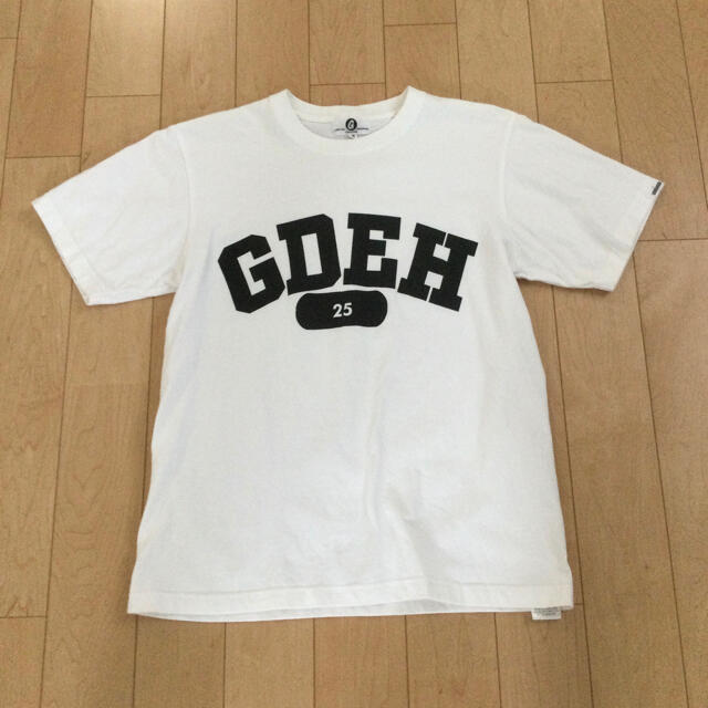 GOODENOUGH(グッドイナフ)のGOODENOUGH メンズのトップス(Tシャツ/カットソー(半袖/袖なし))の商品写真