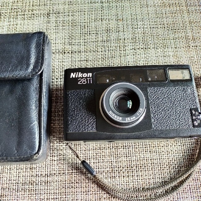 ニコン　Nikon 28Ti