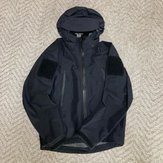 アークテリクス(ARC'TERYX)のarc'teryx leaf gen2(マウンテンパーカー)