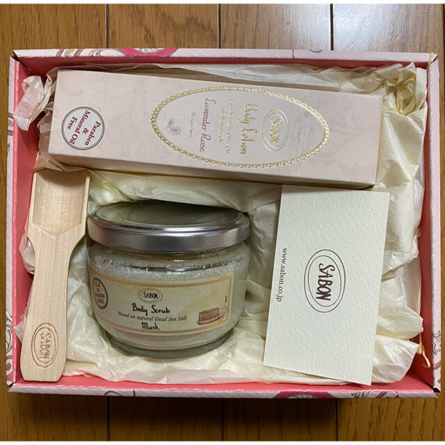 SABON(サボン)の【値下げ】SABON スクラブ　ボディローション　セット コスメ/美容のボディケア(ボディスクラブ)の商品写真