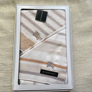 バーバリー(BURBERRY)のえりん様専用　Burberry ハンカチ、タオルハンカチ(ハンカチ)