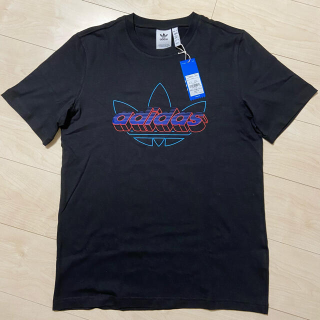 adidas(アディダス)の【adidas originals】新品アディダスオリジナルス　ロゴTEE メンズのトップス(Tシャツ/カットソー(半袖/袖なし))の商品写真