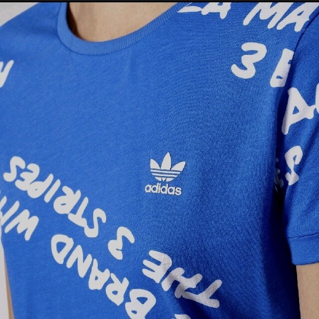 adidas(アディダス)のアディダス オリジナルス レディースＴシャツ グラフィック プリント 新品未開封 レディースのトップス(Tシャツ(半袖/袖なし))の商品写真