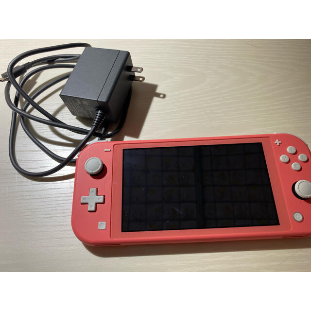 ニンテンドースイッチ ライト コーラルピンク-