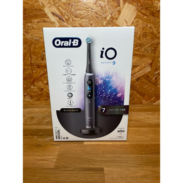 BRAUN(ブラウン)の電動歯ブラシ Oral-B（オーラルB） iO9 ブラックオニキス スマホ/家電/カメラの美容/健康(電動歯ブラシ)の商品写真