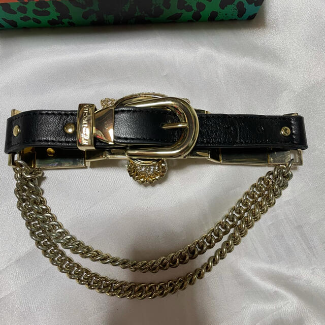 VERSACE(ヴェルサーチ)のベルサーチ　H＆M コラボ　ベルサス　VERSACE チョーカー　ネックレス レディースのアクセサリー(ネックレス)の商品写真