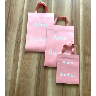 アクネ(ACNE)のアクネ　紙袋（ショッパー）(ショップ袋)