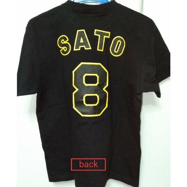 阪神タイガース - 阪神タイガース 佐藤輝明 Tシャツ Mサイズの 阪神タイガース - 阪神タイガース 佐藤輝明 Tシャツ Mサイズの