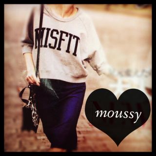 マウジー(moussy)のmoussy スウェットトレーナー(トレーナー/スウェット)