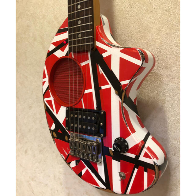 Fernandes(フェルナンデス)のZO-3 自家塗装　フェルナンデス　エレキギター 楽器のギター(エレキギター)の商品写真