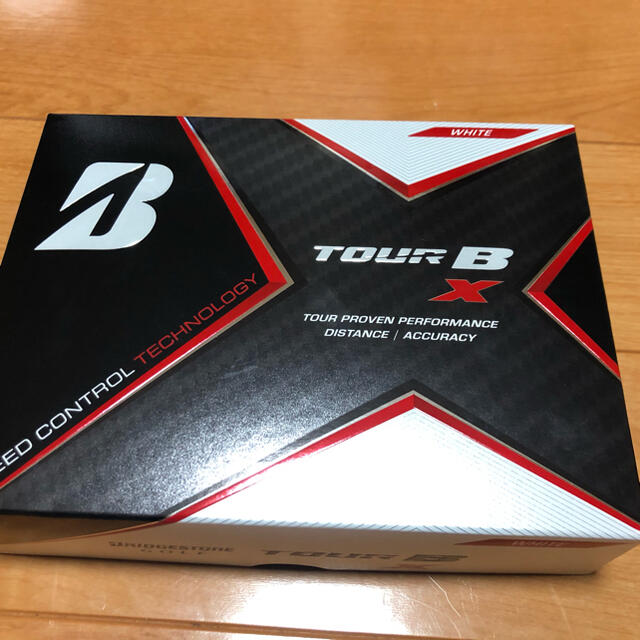 BRIDGESTONE(ブリヂストン)のブリジストン　TOUR B X  おまけ2個付 スポーツ/アウトドアのゴルフ(その他)の商品写真