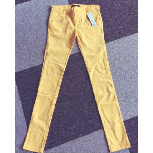 YEVS(イーブス)の新品 YEVS イーヴススキニーパンツM ストレッチパンツ レディースのパンツ(スキニーパンツ)の商品写真