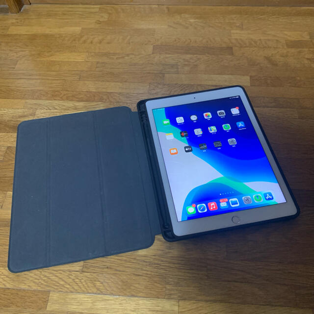 iPad Pro 9.7 128GB SIMフリー ケース付き セルラーモデル-