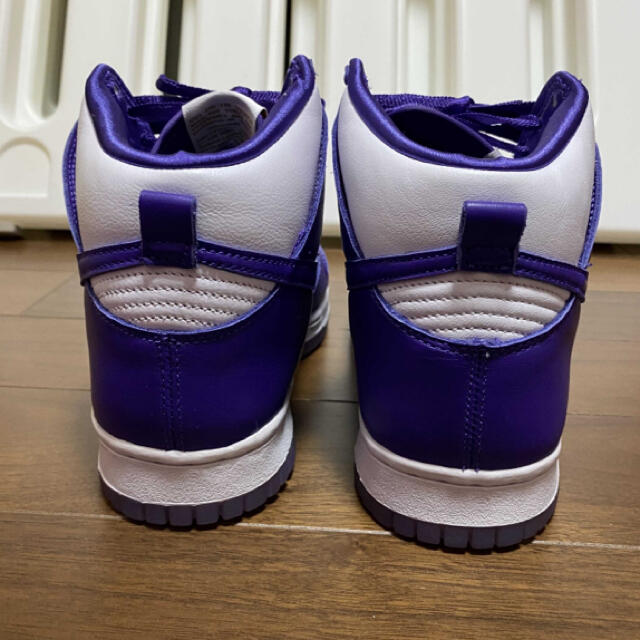 NIKE DUNK HIGH WMNS VARSITY PURPLE