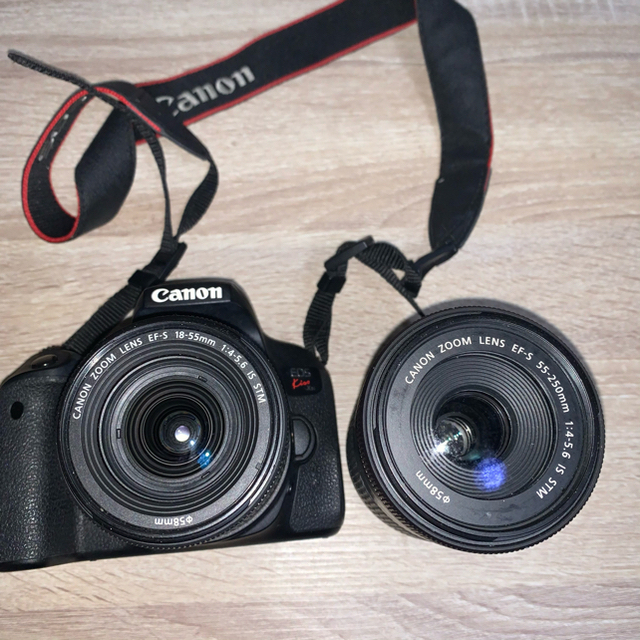 canon EOS kiss x9i