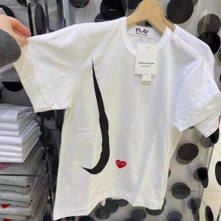 コムデギャルソン(COMME des GARCONS)のPLAY COMME des GARÇONS × NIKE(Tシャツ/カットソー(半袖/袖なし))