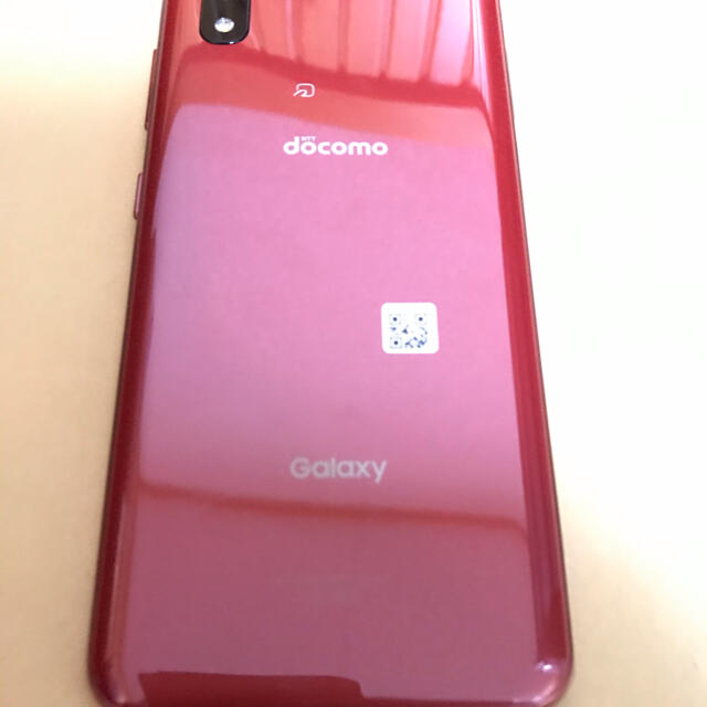 Galaxy(ギャラクシー)のGalaxy A21 SC-42A  レッド　docomo  simロック解除 スマホ/家電/カメラのスマートフォン/携帯電話(スマートフォン本体)の商品写真