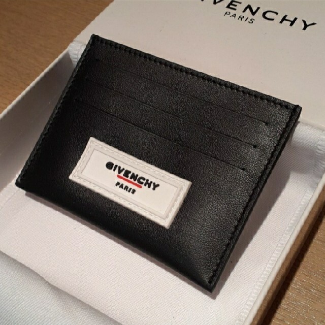 GIVENCHY(ジバンシィ)のGIVENCHY 折り財布&カードケース セット販売‼️ メンズのファッション小物(折り財布)の商品写真
