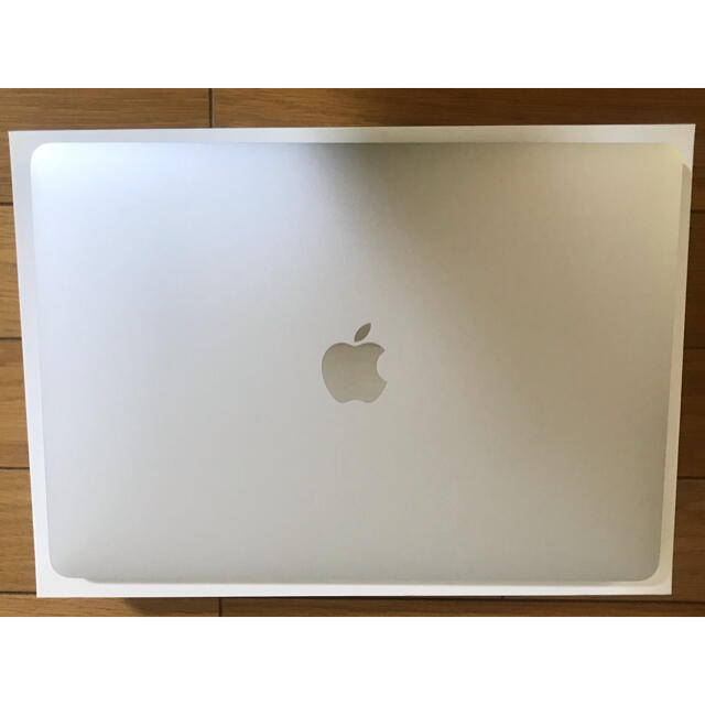 Apple(アップル)のMogu様専用　MacBook Pro 2016  スマホ/家電/カメラのPC/タブレット(ノートPC)の商品写真