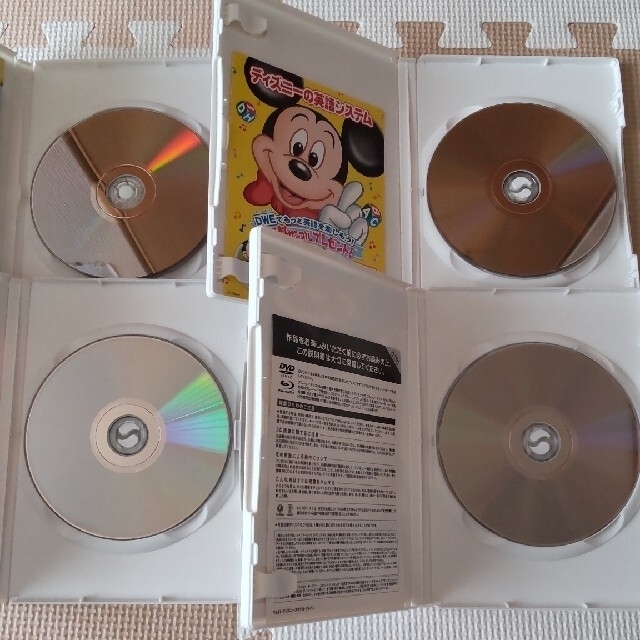 Disney(ディズニー)の【tama様ご専用です】リトルアインシュタイン DVD12枚セット エンタメ/ホビーのDVD/ブルーレイ(キッズ/ファミリー)の商品写真