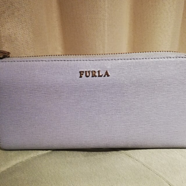 Furla(フルラ)のFURLA フルラ　長財布　くすみブルー　水色 レディースのファッション小物(財布)の商品写真