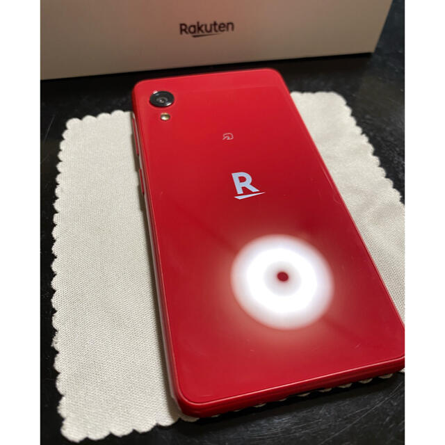 Rakuten(ラクテン)のRakuten Mini C330 Crimson Red スマホ/家電/カメラのスマートフォン/携帯電話(スマートフォン本体)の商品写真