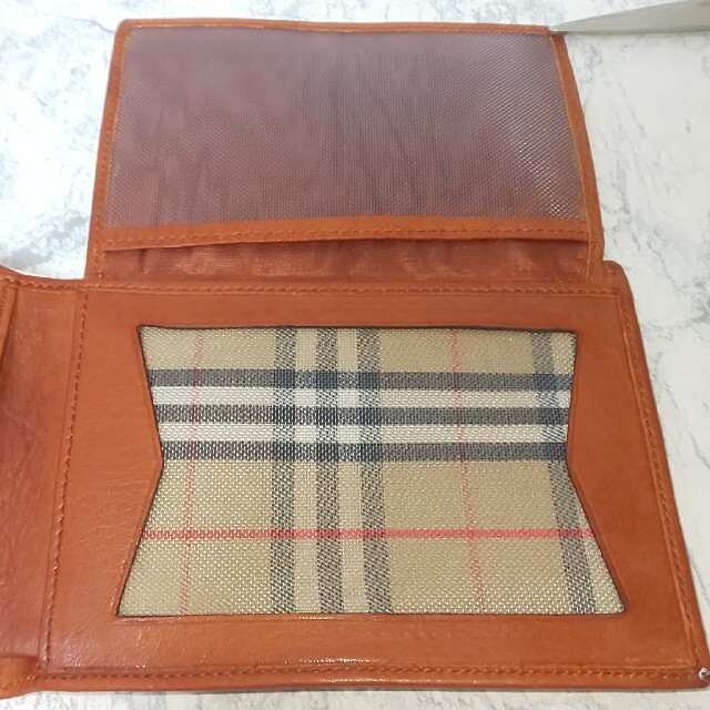 BURBERRY(バーバリー)の【新品】Burberrys 札入れ&パスケース シボ加工レザー 裏地ノバチェック メンズのファッション小物(折り財布)の商品写真