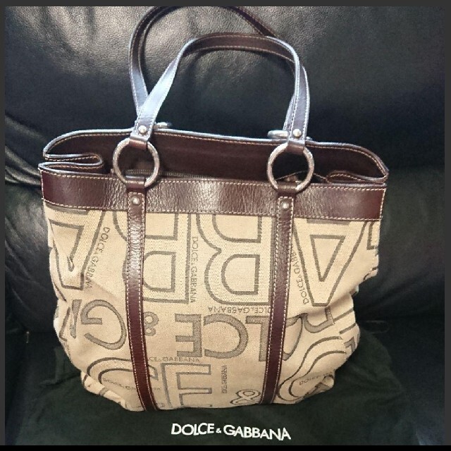 DOLCE&GABBANA☆ショルダーバッグ約31cm幅