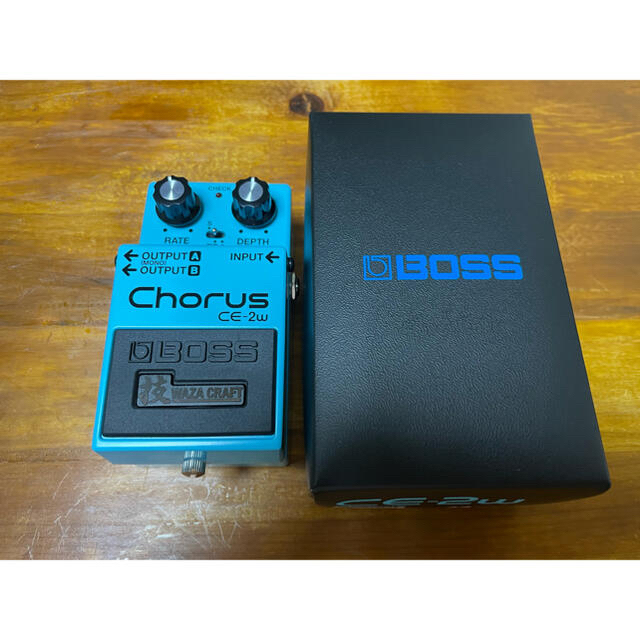 2021年5月購入 boss CE-2W 技 waza chorus 日本製 楽器のギター(エフェクター)の商品写真