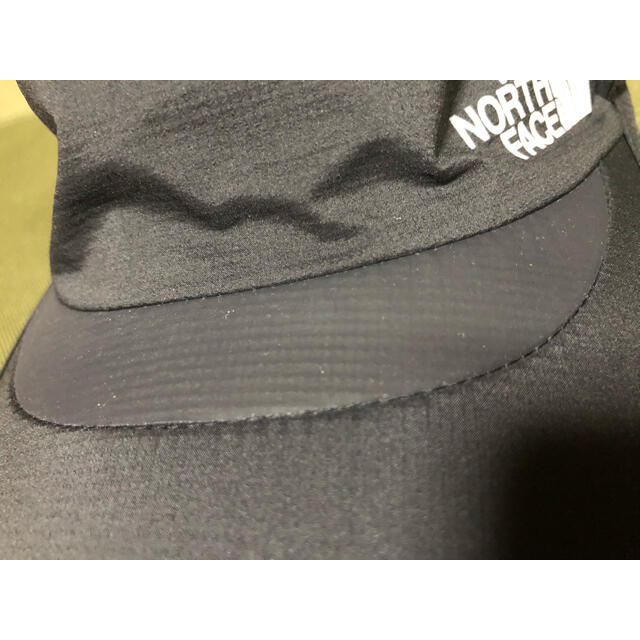 THE NORTH FACE(ザノースフェイス)のTHE NORTH FACE スワローテイルキャップ BLACK Ｌ メンズの帽子(キャップ)の商品写真