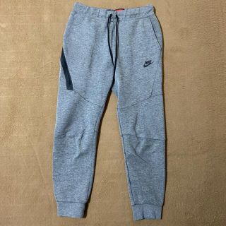 ナイキ(NIKE)のNIKE スウェットパンツ　スポーツパンツ　サイズS(トレーニング用品)