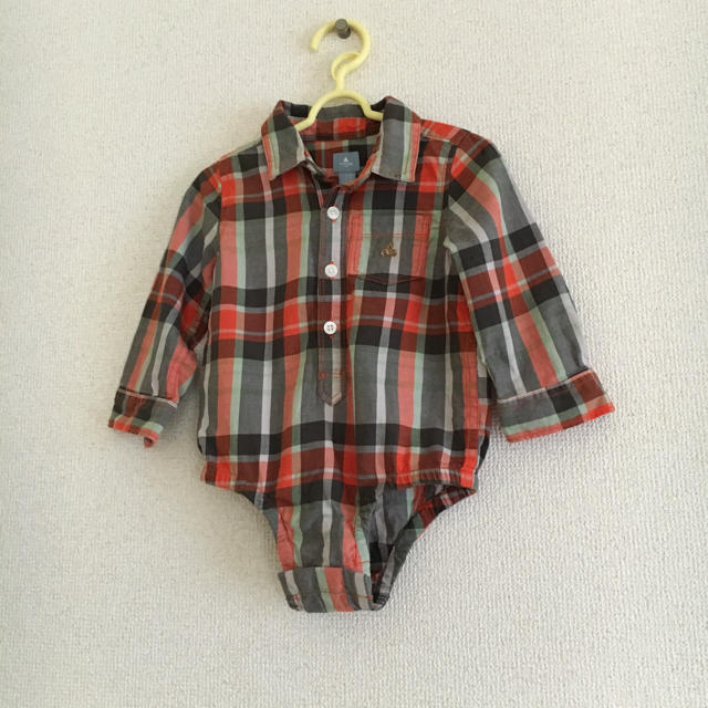 babyGAP(ベビーギャップ)のお値下げ☆baby gap チェックシャツ 90 キッズ/ベビー/マタニティのキッズ服女の子用(90cm~)(Tシャツ/カットソー)の商品写真