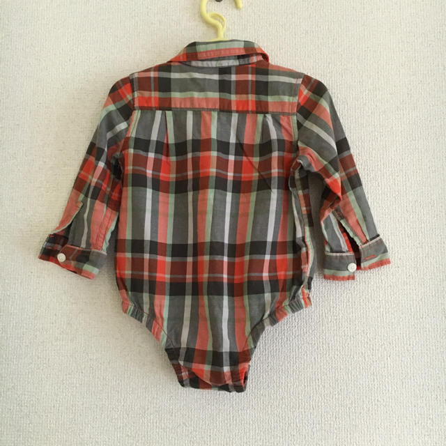 babyGAP(ベビーギャップ)のお値下げ☆baby gap チェックシャツ 90 キッズ/ベビー/マタニティのキッズ服女の子用(90cm~)(Tシャツ/カットソー)の商品写真