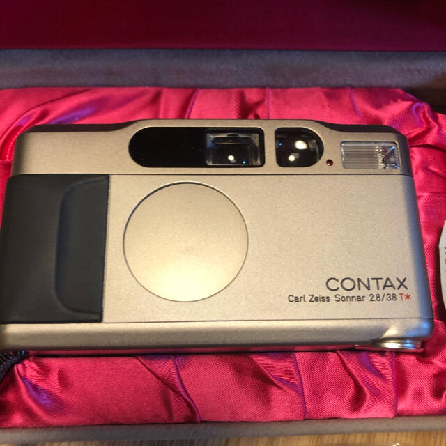 京セラ(キョウセラ)のCONTAX T2 付属品あり　美品　フィルムカメラ スマホ/家電/カメラのカメラ(フィルムカメラ)の商品写真