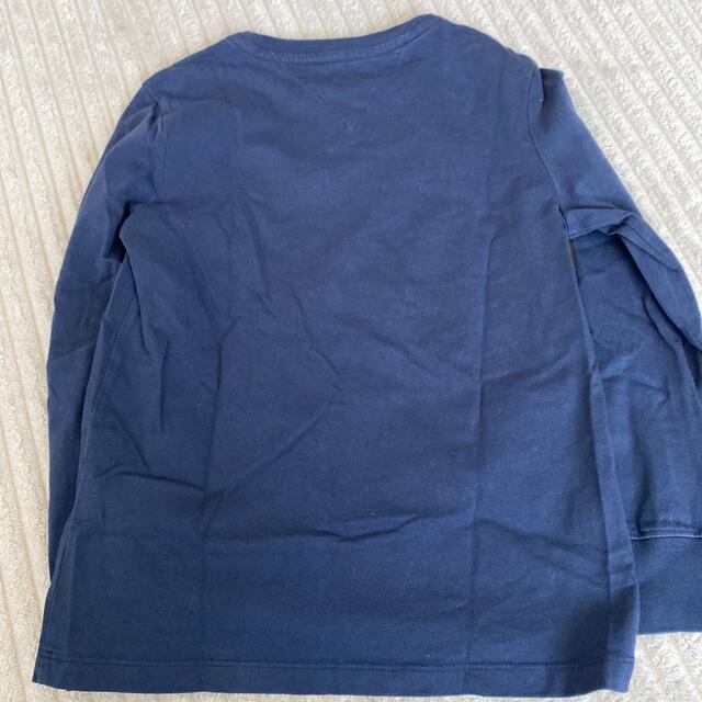 TOMMY HILFIGER(トミーヒルフィガー)の専用　トミーヒルフィガー　ロンT キッズ/ベビー/マタニティのキッズ服男の子用(90cm~)(Tシャツ/カットソー)の商品写真