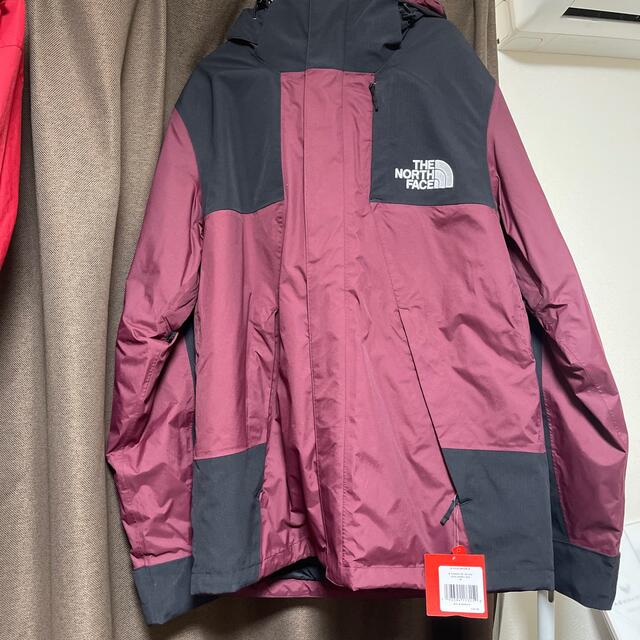 新品　ノースフェイス　ダウン