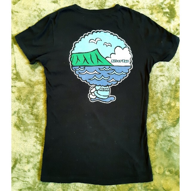 ハワイ限定 アフロTシャツ バックプリント レディースのトップス(Tシャツ(半袖/袖なし))の商品写真