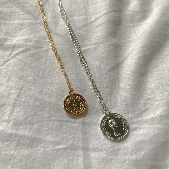 Lochie(ロキエ)の୨୧ Vintage rétro gold coin necklace レディースのアクセサリー(ネックレス)の商品写真